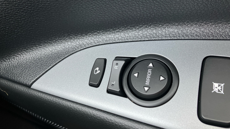 Kia Stonic 1.0T GDi 48V 98 GT-Line S 5dr DCT Petrol Estate